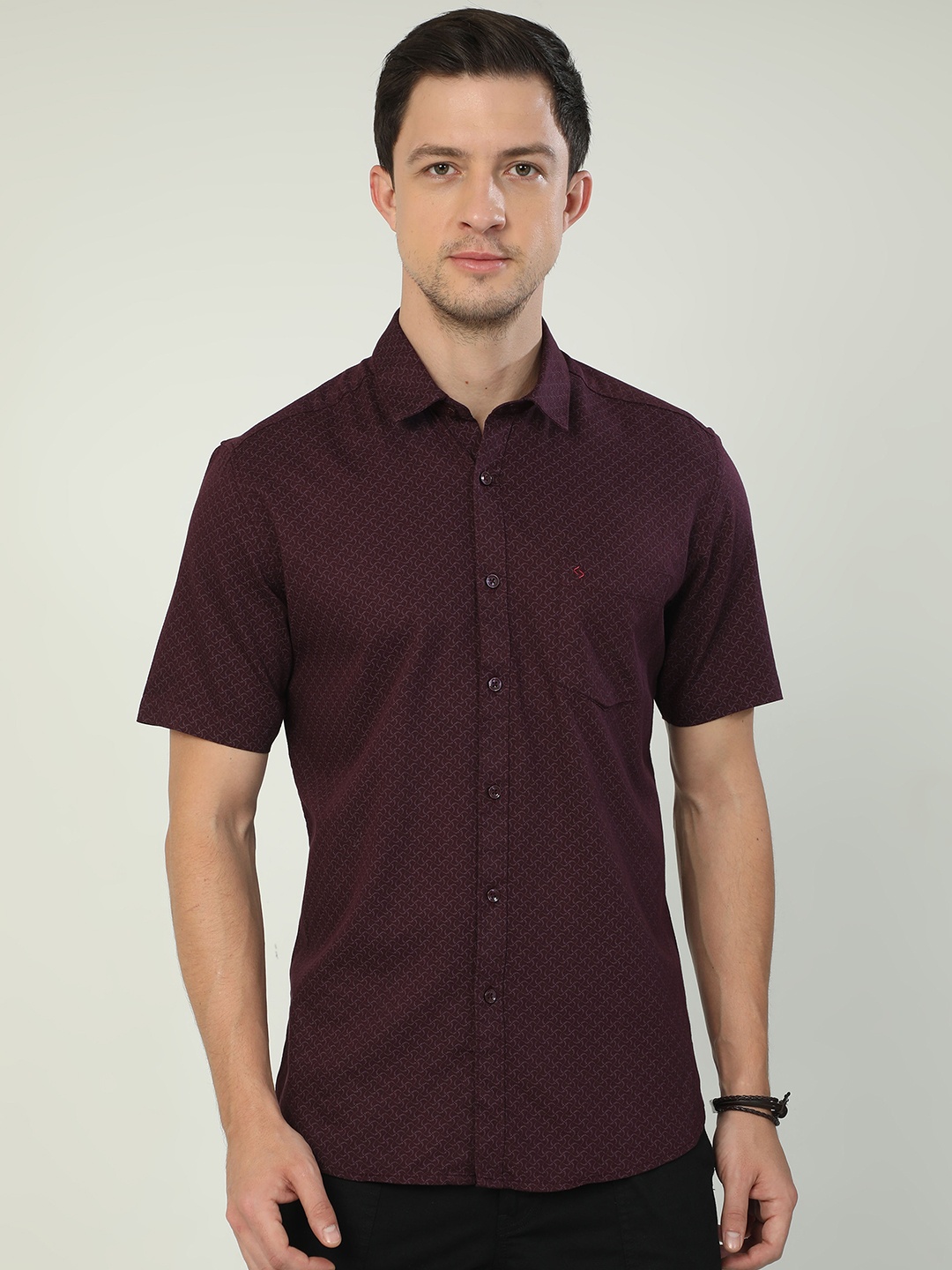 

Classic Polo India Slim Micro Ditsy Printed Cotton Casual Shirt, Burgundy