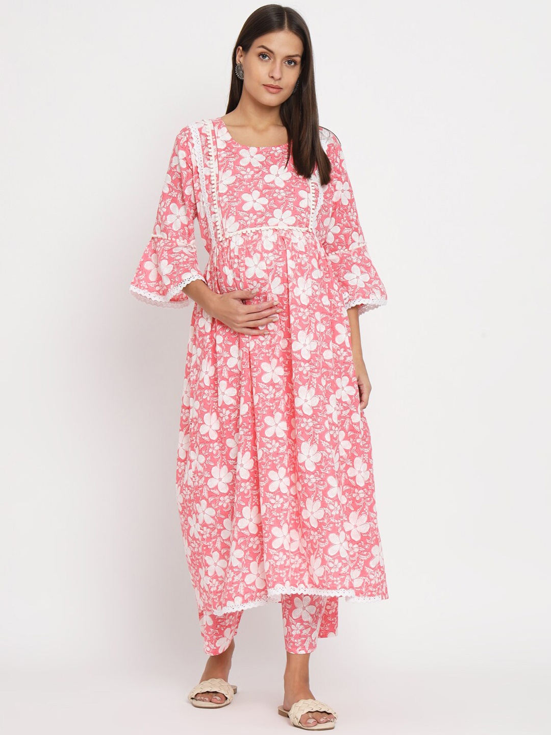 

Aujjessa Floral Printed Anarkali Maternity Pure Cotton Kurta with Palazzos, Pink