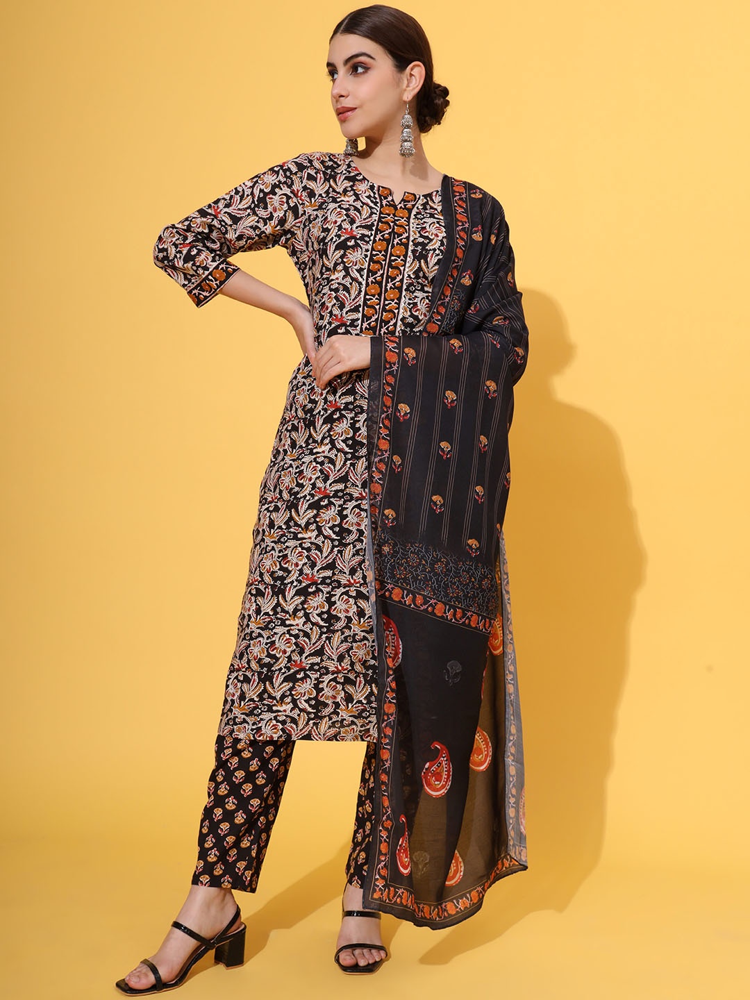 

KALINI Floral Printed Regular Gotta Patti Kurta with Trousers & Dupatta, Black