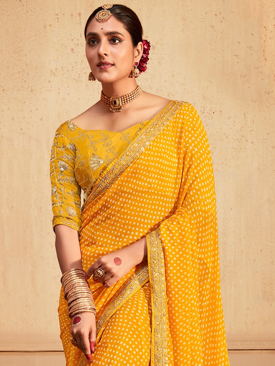 

Mitera Yellow White Bandhani Printed Embroidered Poly Georgette Bandhani Saree