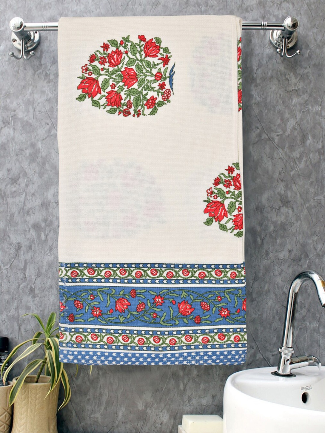 

EasyGoods White & Blue 3-Pieces Printed 150 GSM Cotton Towel Set