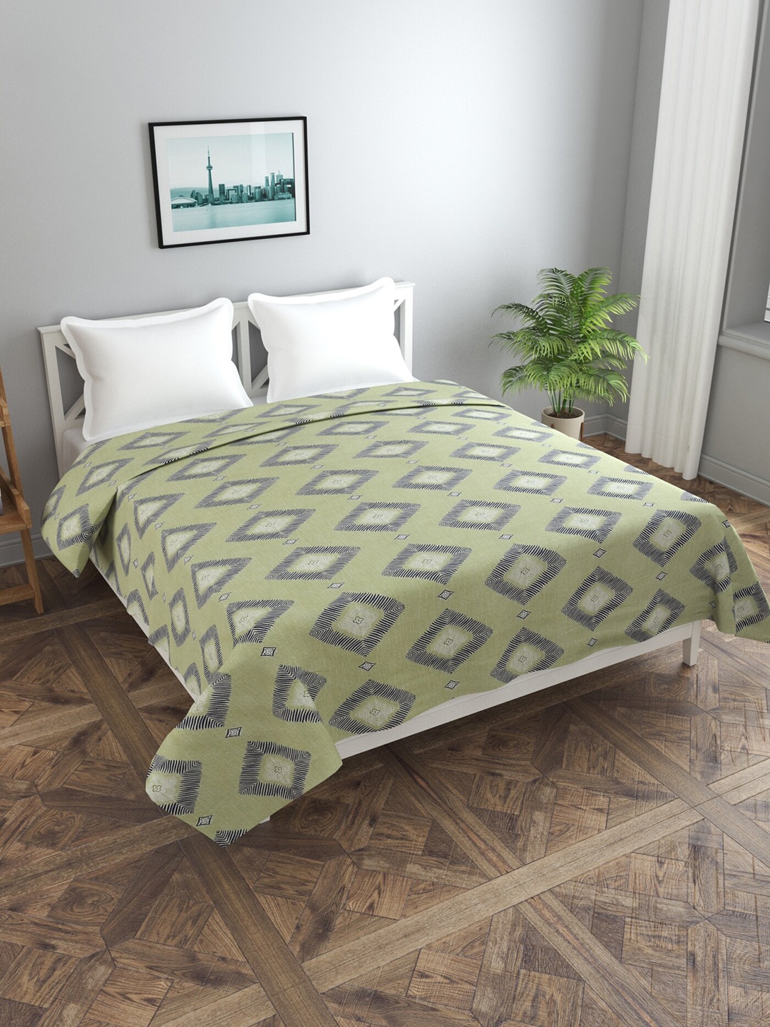 

MORADO Green Geometric Printed Double Queen Duvet Cover