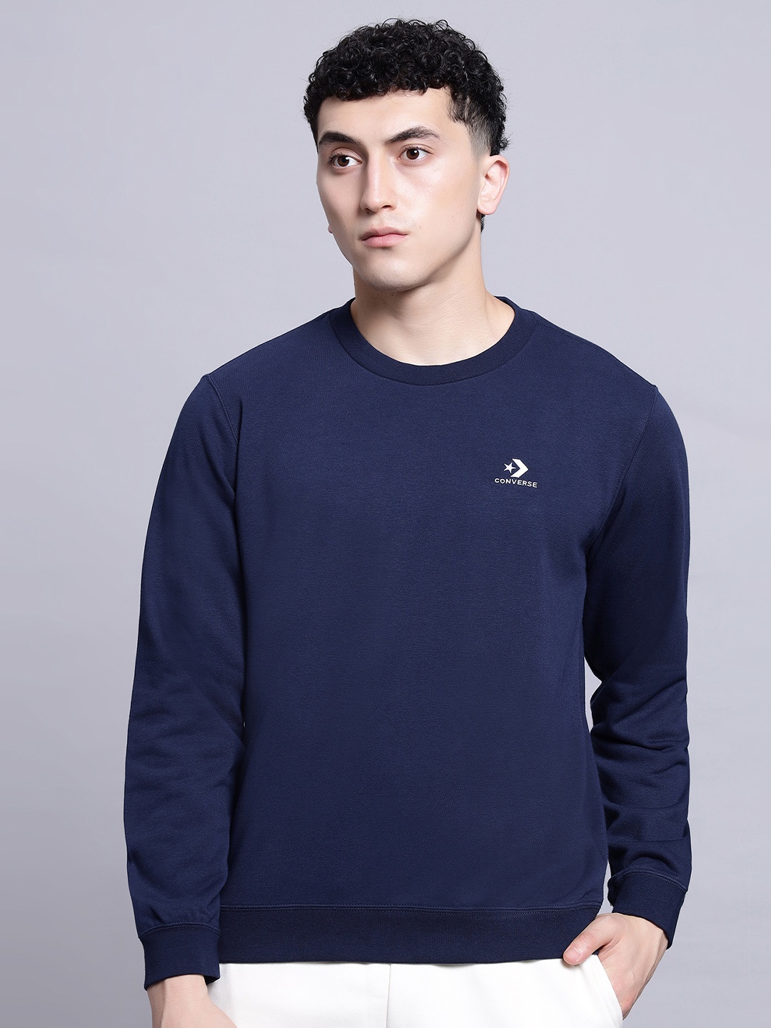 

Converse Unisex Go-To Embroidered Star Chevron Standard Fit Crew Neck Sweatshirt, Navy blue