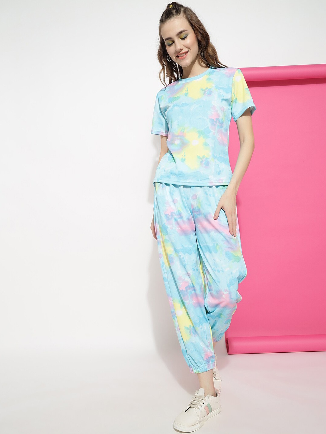 

Ziva Fashion Printed T-shirt With Joggers, Blue