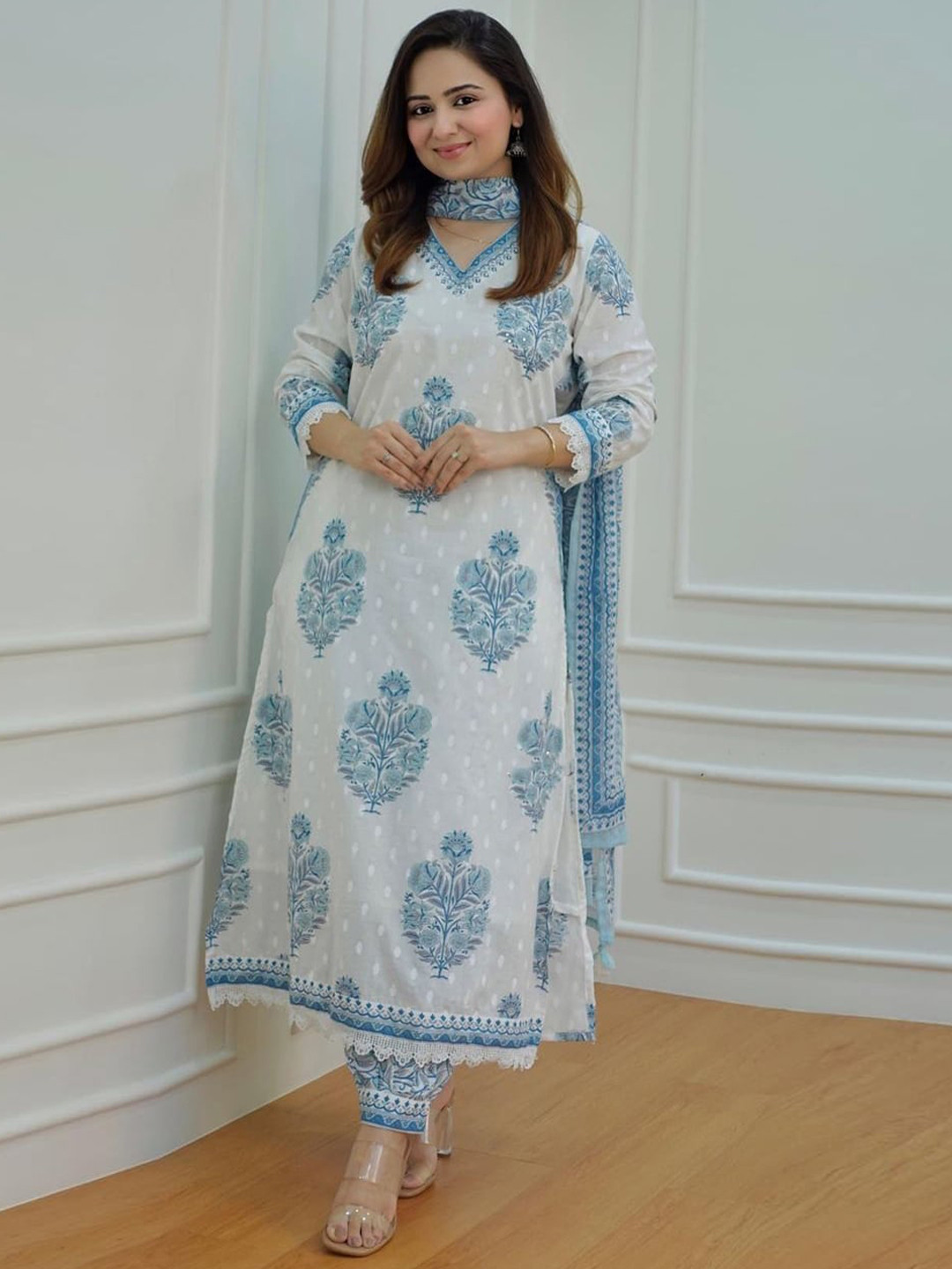 

KALINI Floral Printed Regular Sequinned Pure Cotton Kurta with Patiala & Dupatta, Blue