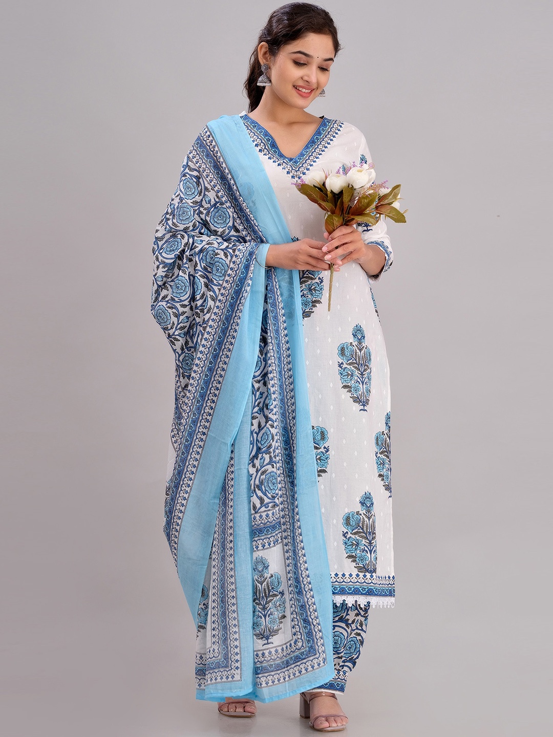 

KALINI Floral Printed Kurta With Salwar & Dupatta, Blue