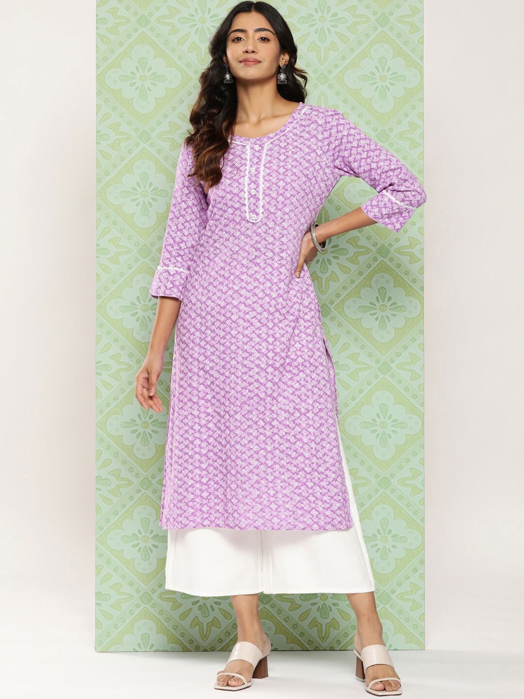 

KALINI Ethnic Motifs Printed Straight Kurta, Lavender