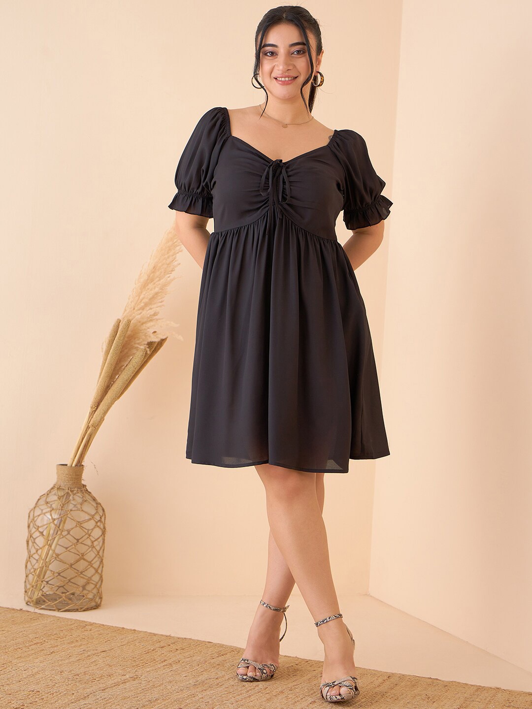 

CURVE BY KASSUALLY Black Plus Size Sweetheart Neck Ruched Fit & Flare Knee Dress