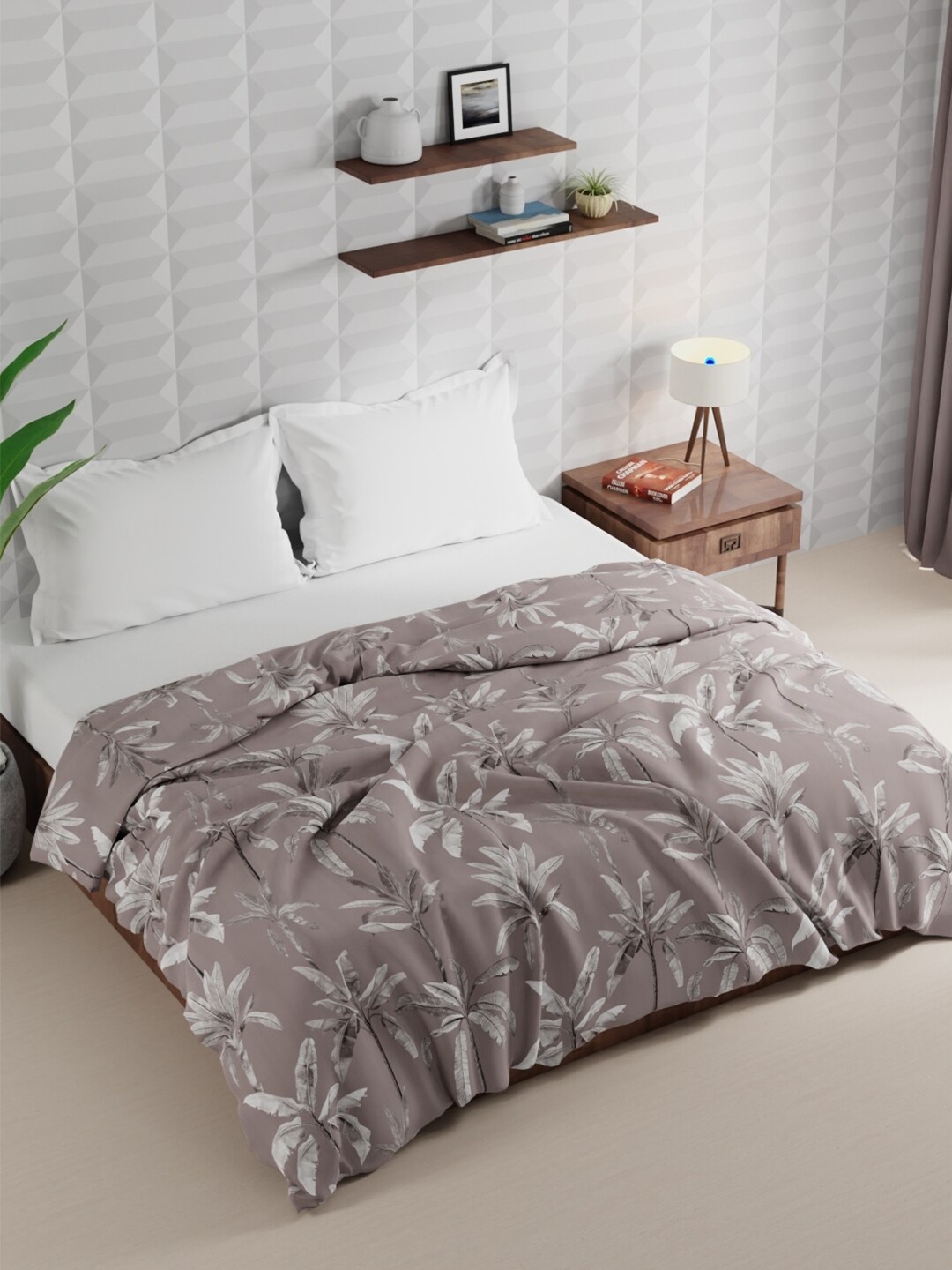 

BIANCA Brown & White Floral Microfiber AC Room 120 GSM Double Bed Comforter