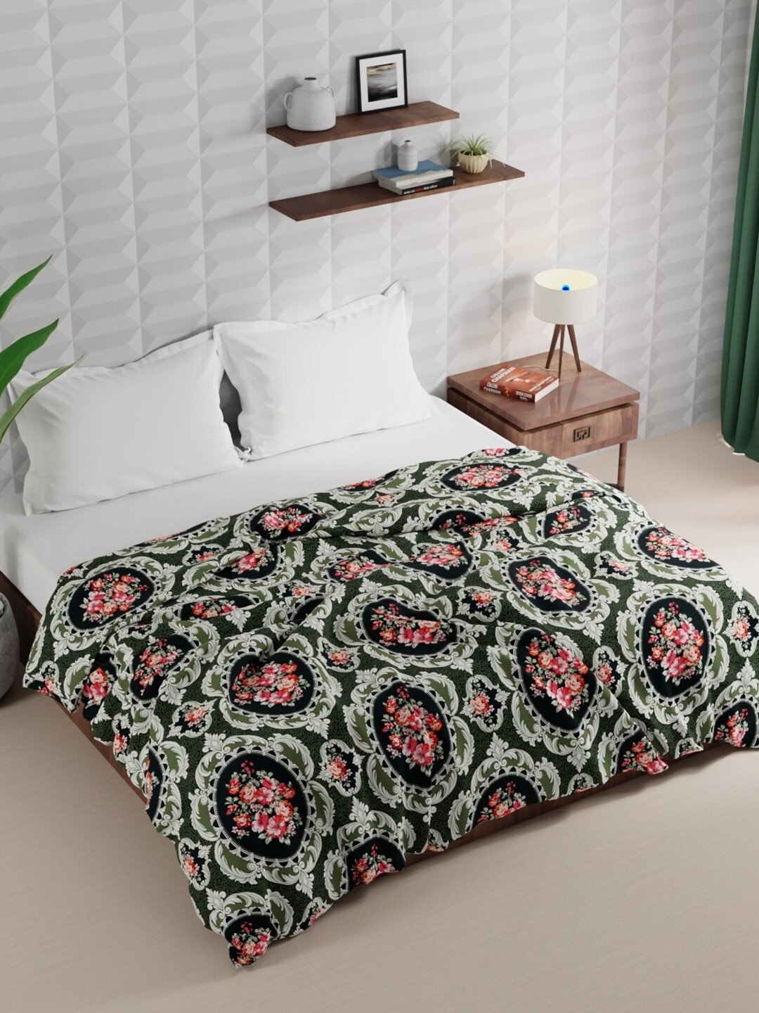 

BIANCA Rumba Red & White Floral Microfiber AC Room 120 GSM Double Bed Comforter