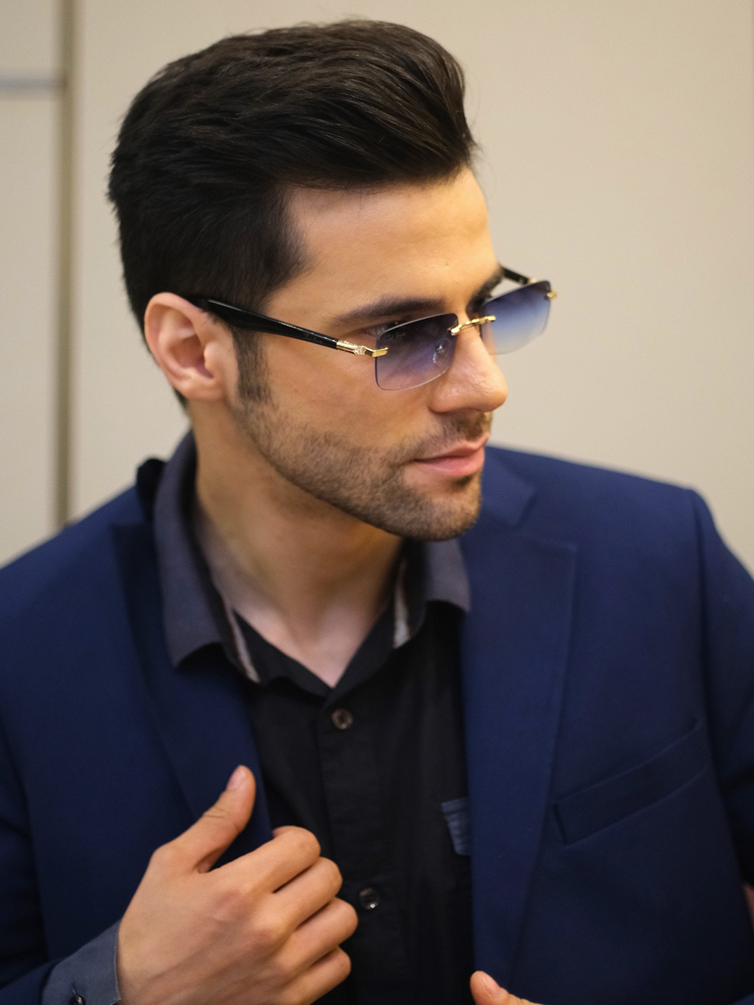 

Ted Smith Unisex Rectangle Sunglasses with UV Protected Lens, Blue