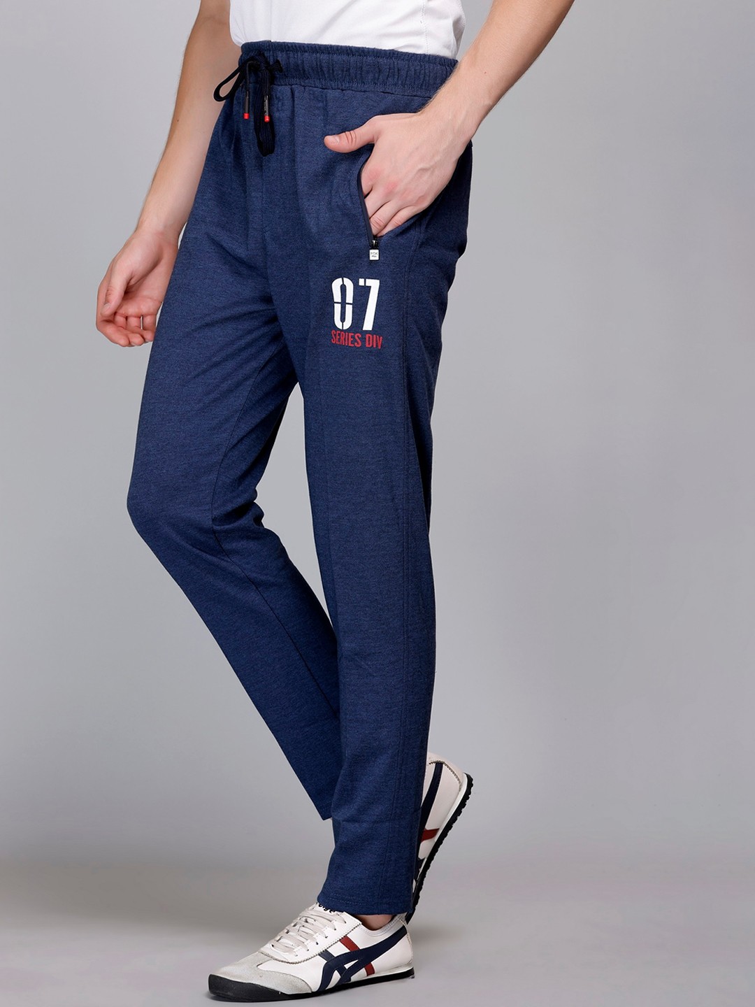 

FCKPLUS Men Regular Fit Cotton Track Pants, Blue