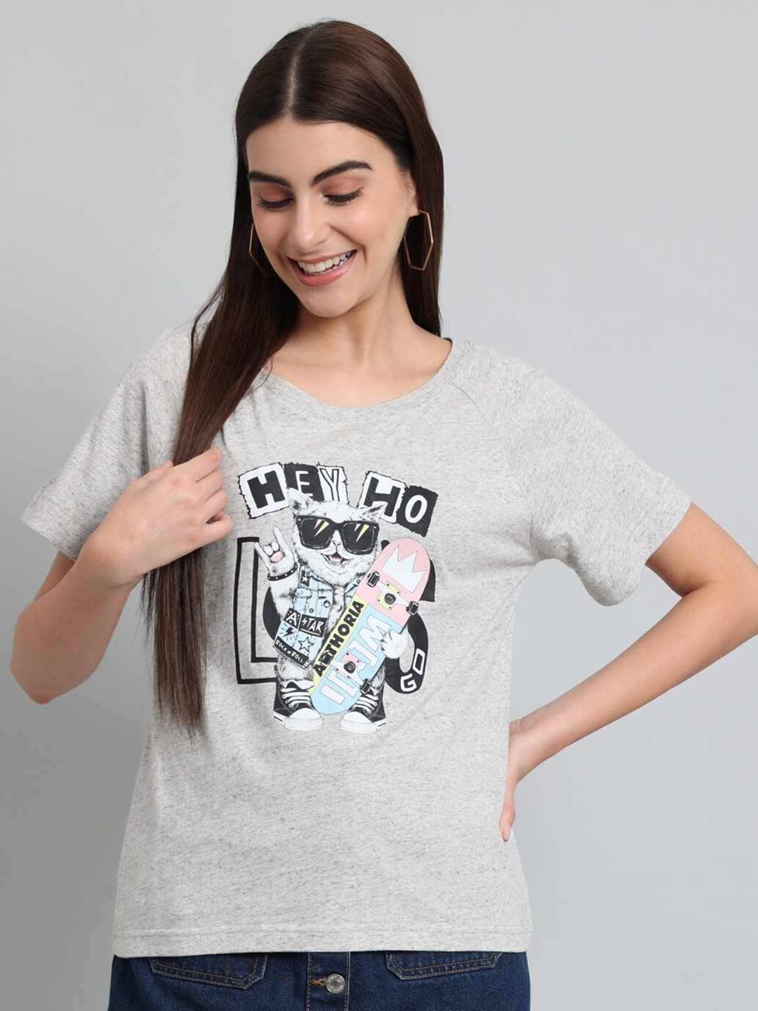 

Just Wow Graphic Printed Raglan Sleeves T-shirt, Grey
