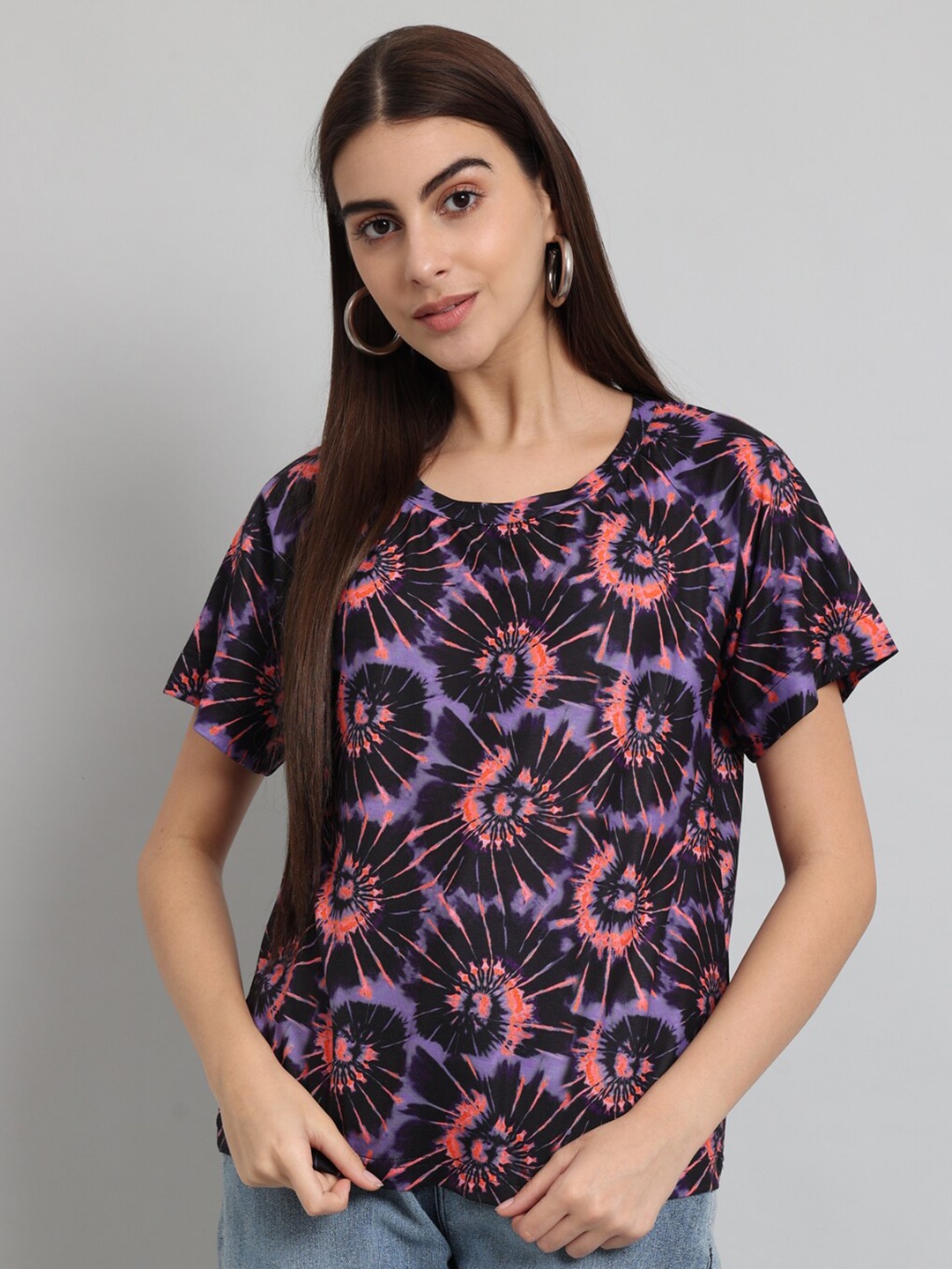 

Just Wow Tie and Dyed Raglan Sleeves Cotton T-shirt, Black