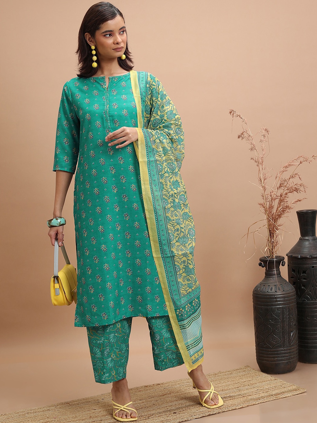 

Vishudh Floral Printed Regular Kurta with Trousers & With Dupatta, Turquoise blue