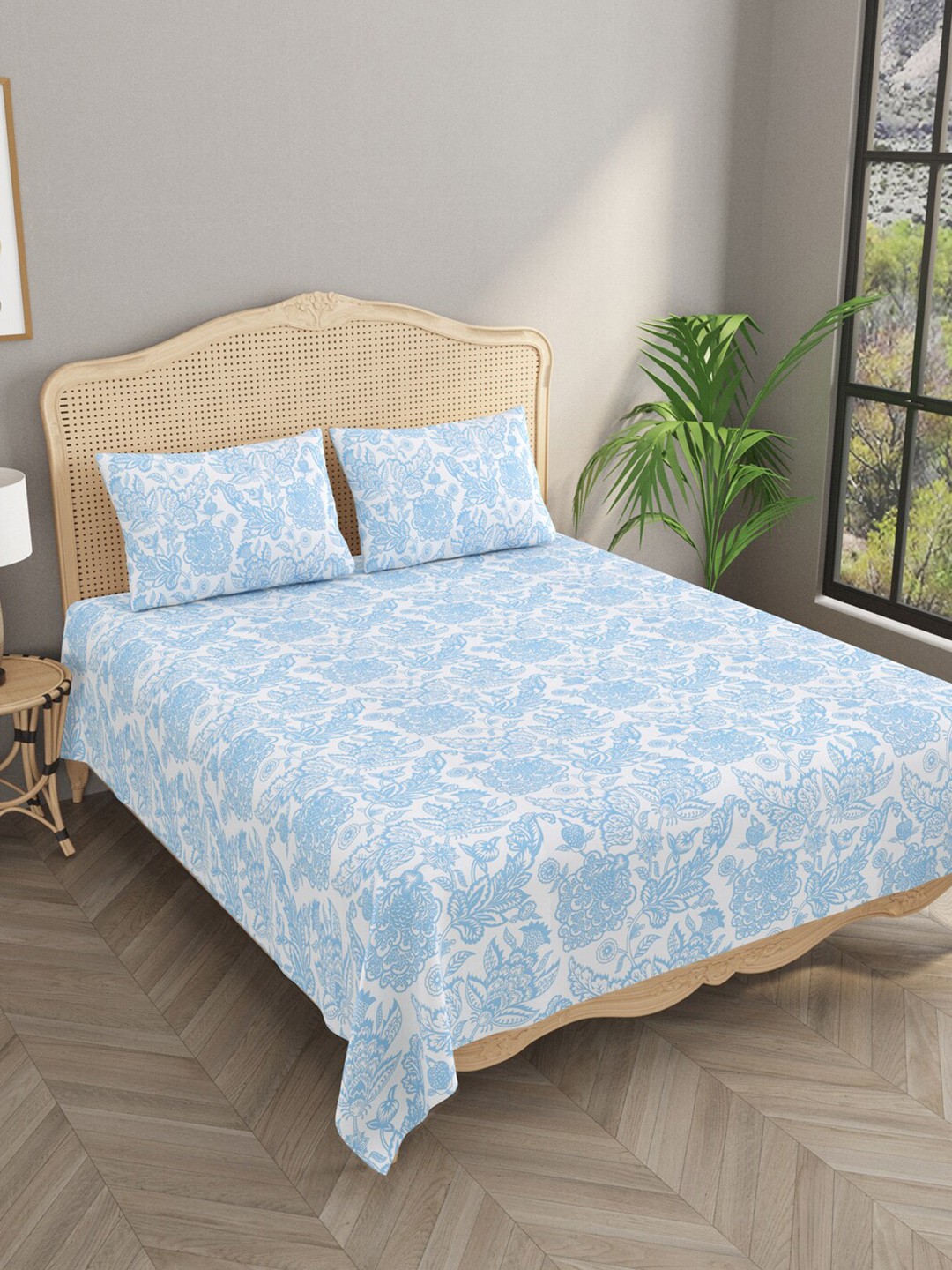 

Gulaab Jaipur Blue & White Floral Cotton 600 TC King Bedsheet With 2 Pillow Covers