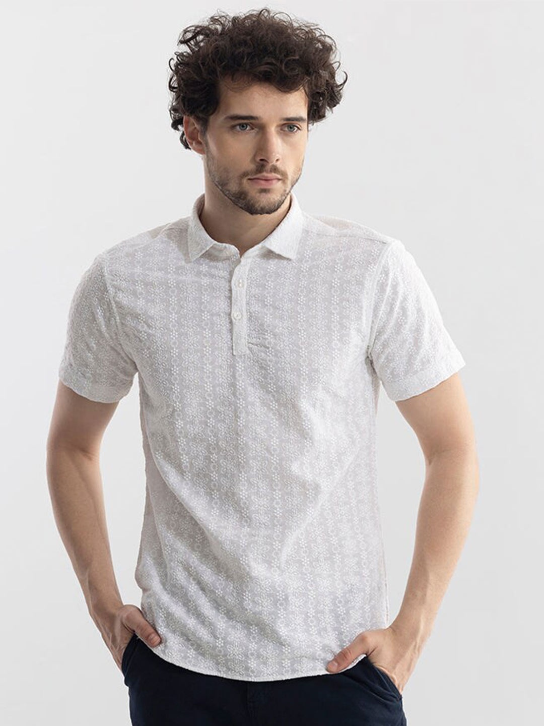 

Snitch White Classic Floral Embroidered Casual Shirt