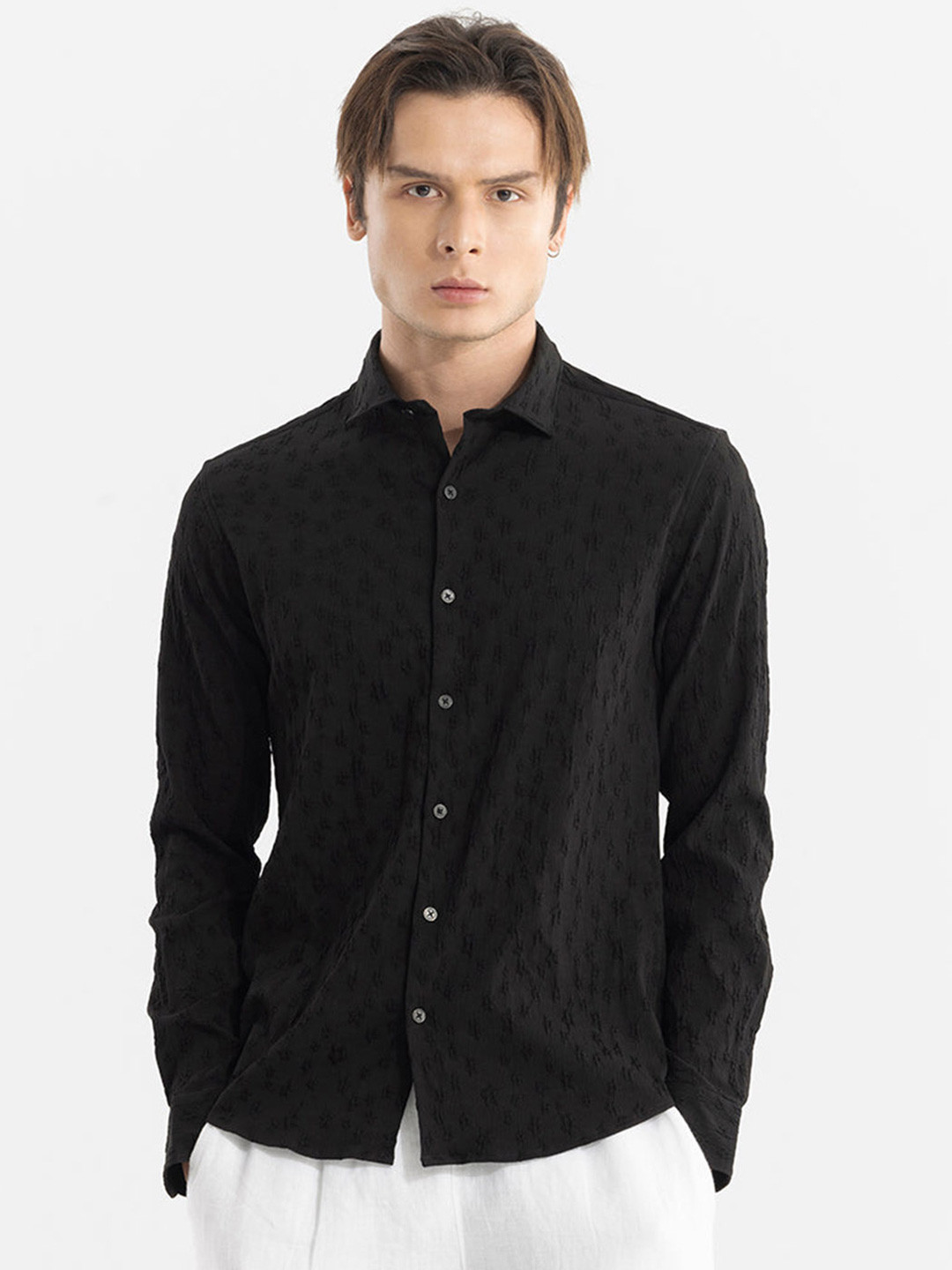 

Snitch Classic Slim Fit Self Design Spread Collar Long Sleeve Casual Shirt, Black