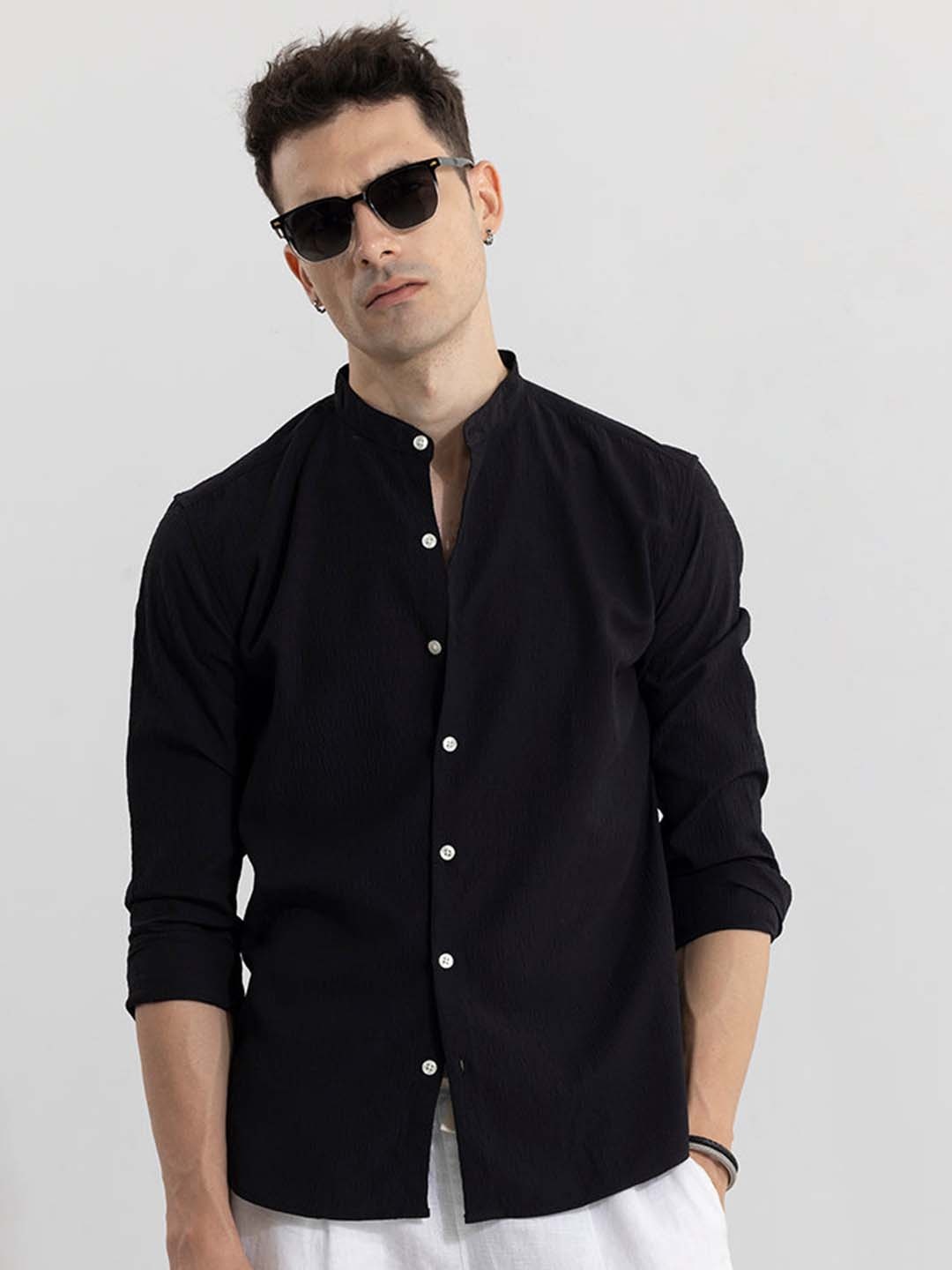 

Snitch Black Classic Spread Collar Cotton Casual Shirt