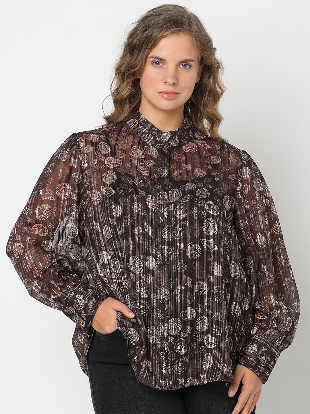 

VERO MODA CURVE Floral Printed High Neck Shirt Style Top, Black