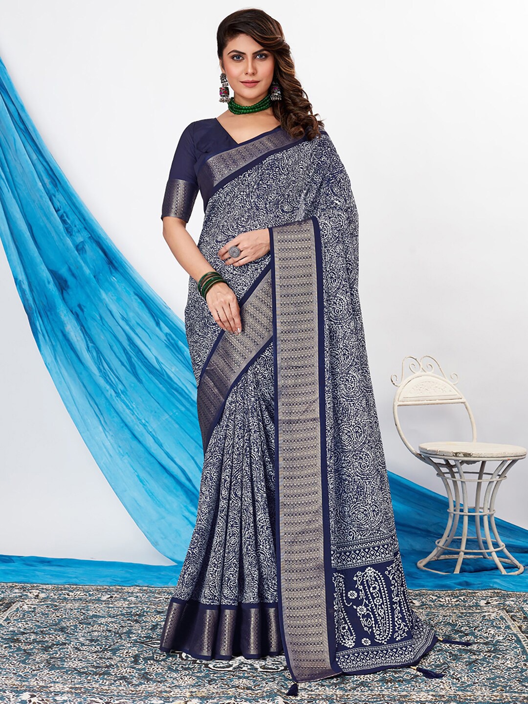 

Saree mall Navy Blue & White Ethnic Motifs Printed Zari Sungudi Sarees