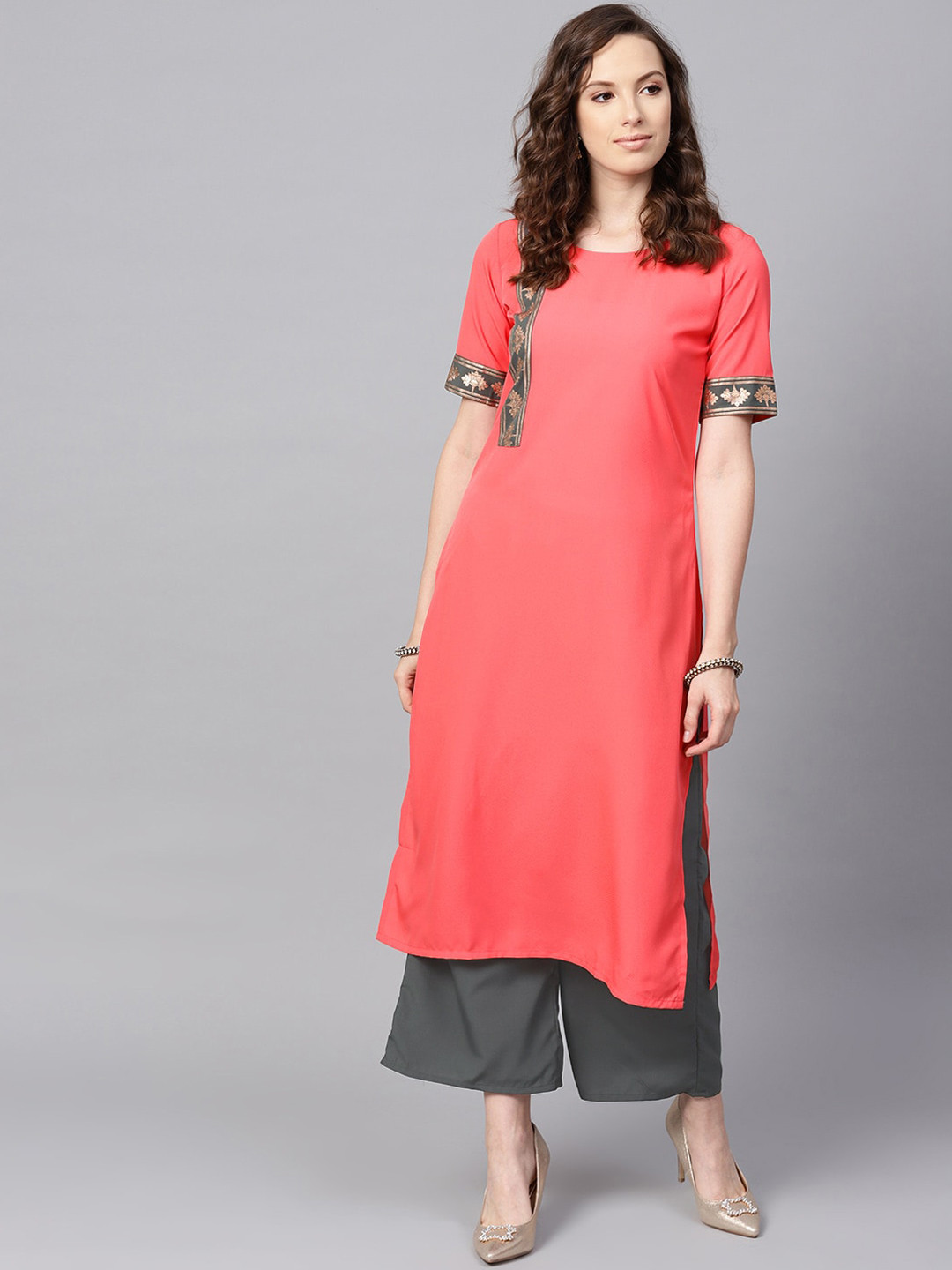 

Sangria Peach Round Neck Short Sleeves Straight Kurta