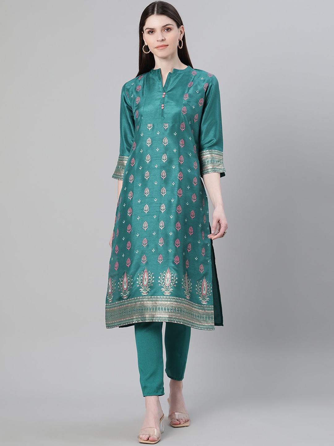 

Sangria Floral Printed Mandarin Collar Straight Kurta, Green