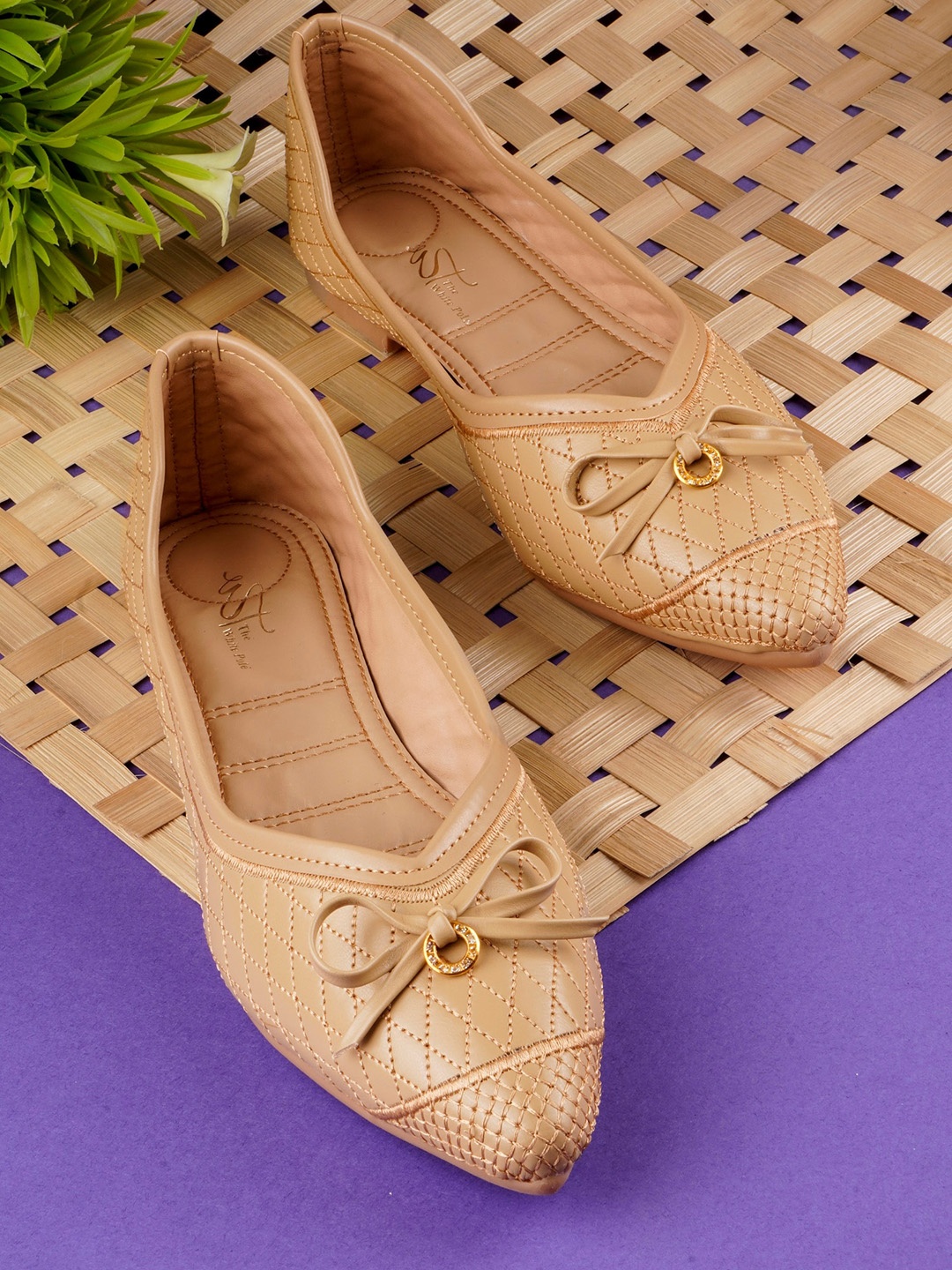 

THE WHITE POLE Pointed Toe Textured Ballerinas With Bows, Beige