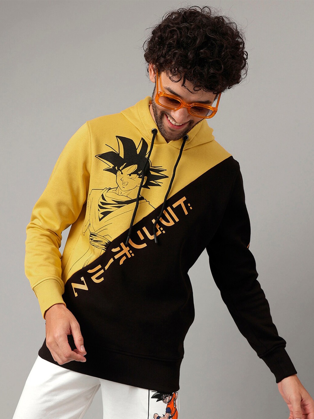 

Free Authority Dragon Ball Z printed Hooded Cotton Pullover Sweatshirts, Yellow