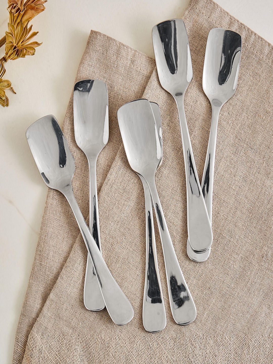 

Home Centre Glister Rosemary Grey 6 Pieces Stainless Steel Spoons, Silver