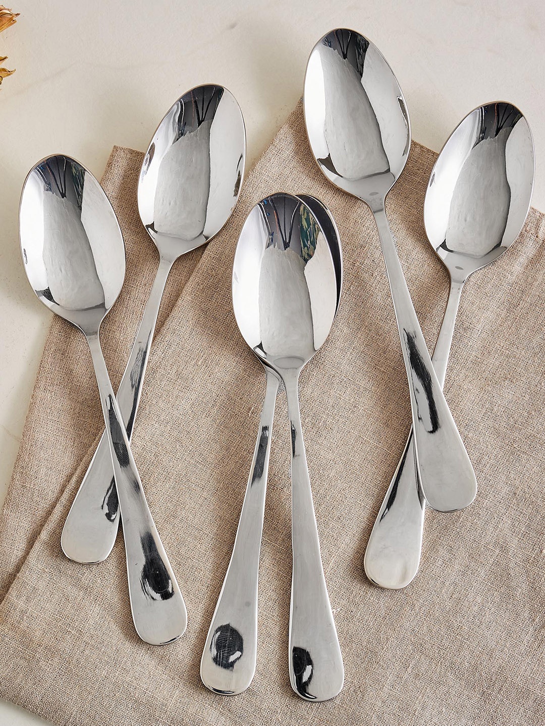 

Home Centre Glister Rosemary 6 Pieces Stainless Steel Dinner Spoons, Silver