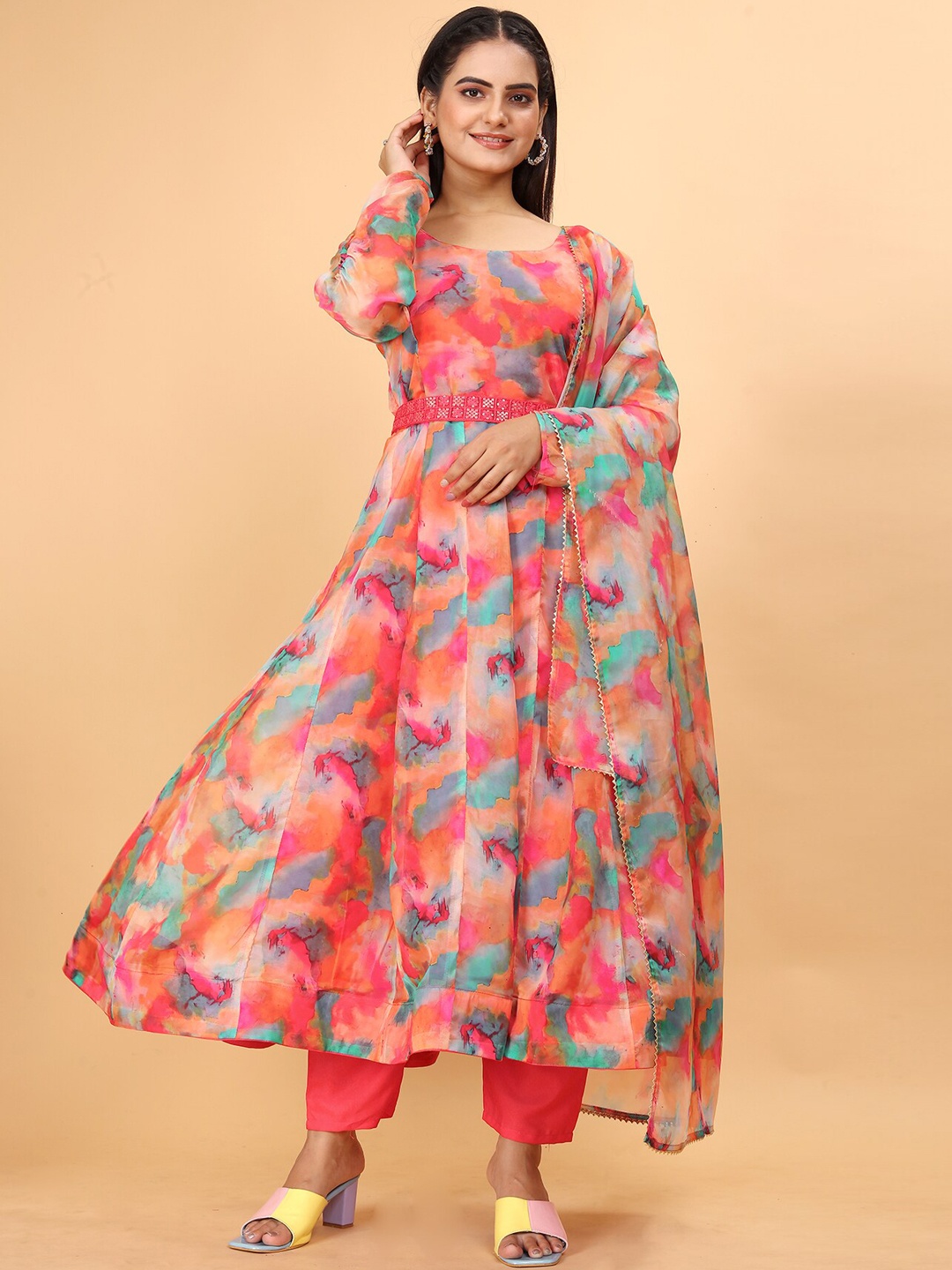 

N N ENTERPRISE Abstract Printed Gotta Patti Organza Anarkali Kurta With Trousers & Dupatta, Red