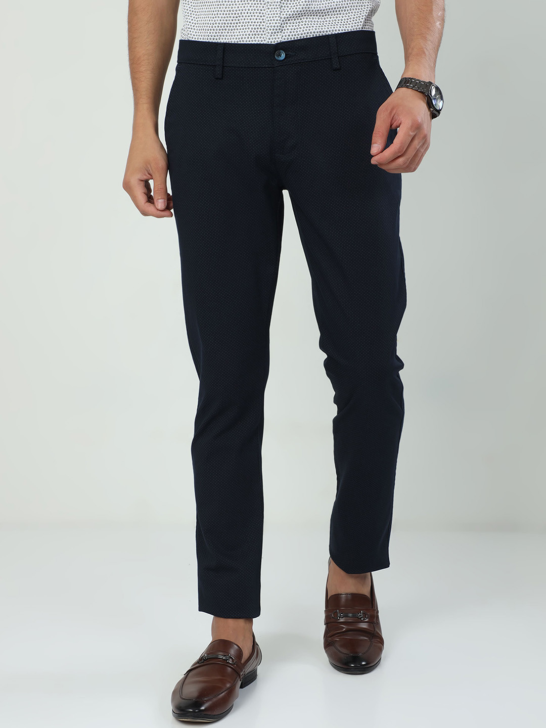 

Classic Polo Men Mid-Rise Cotton Chinos, Navy blue