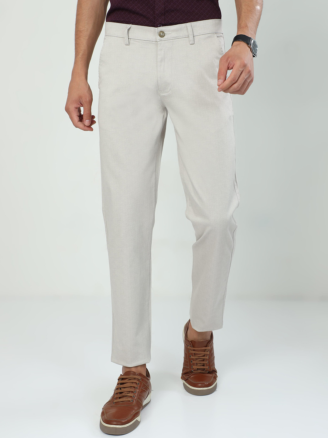 

Classic Polo Men Slim Fit Mid-Rise Cotton Chinos, Off white