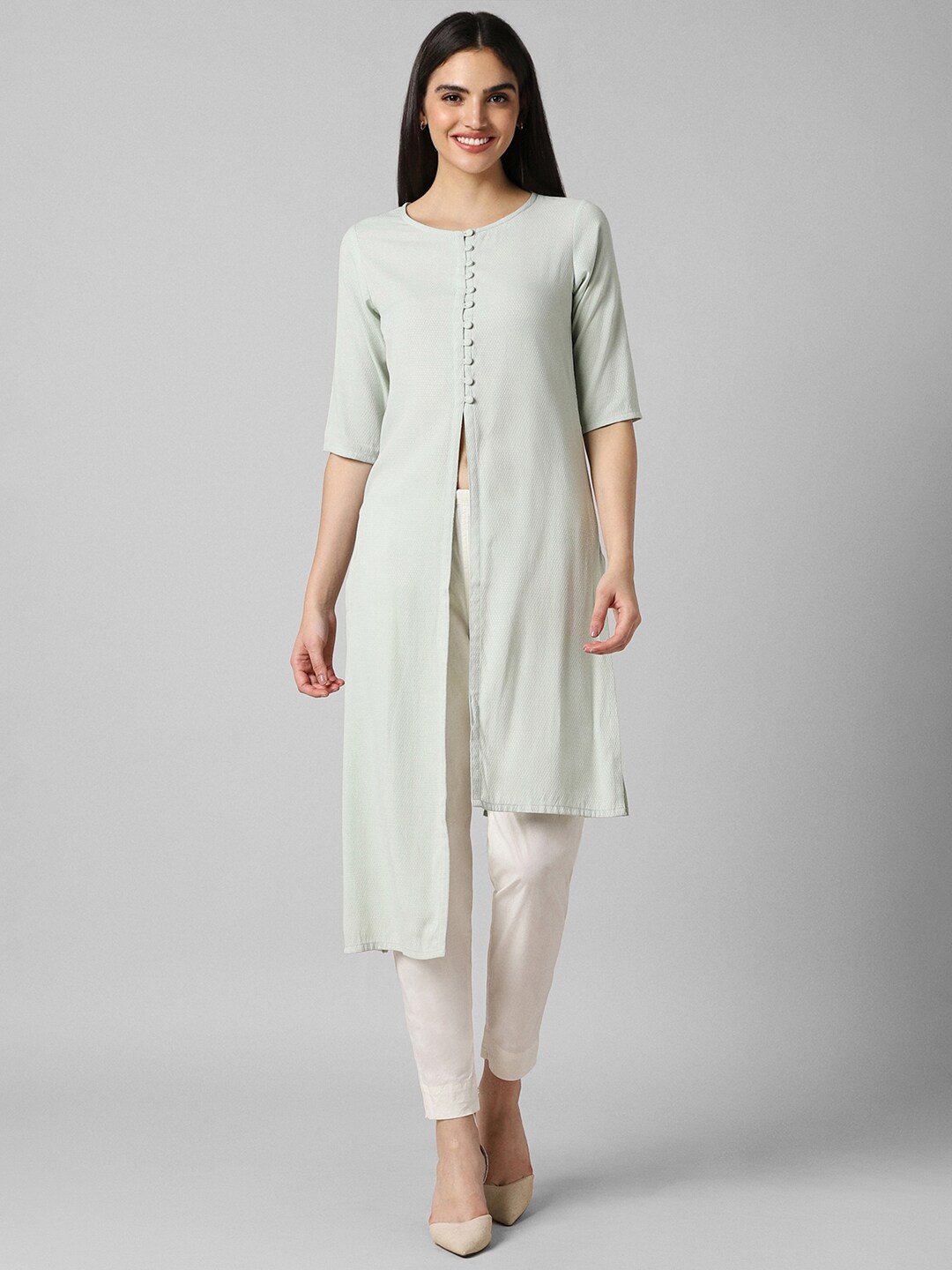 

Pantaloons Solid Straight High Slits Kurta, Olive