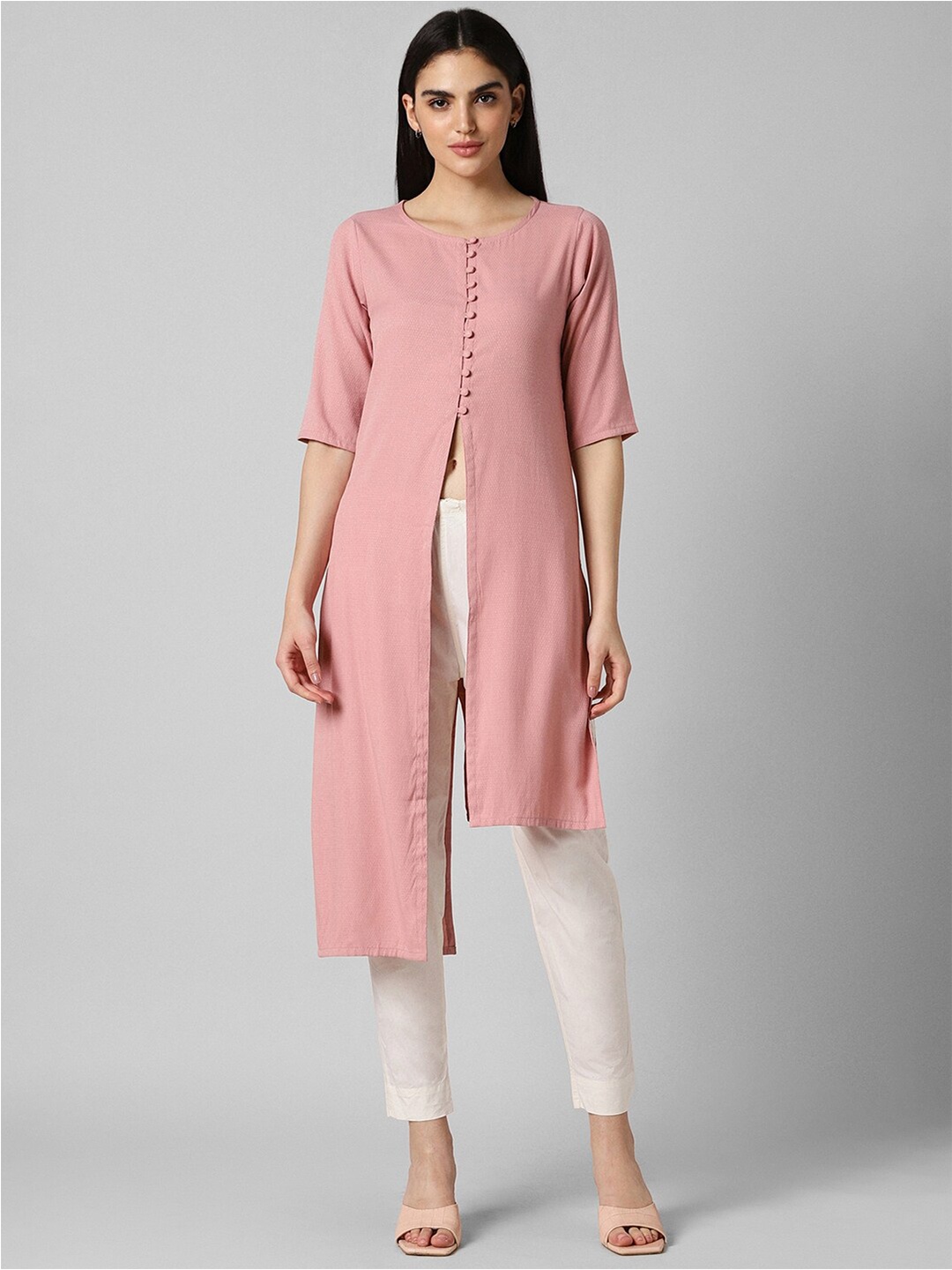 

Pantaloons Solid Straight High Slits Kurta, Pink