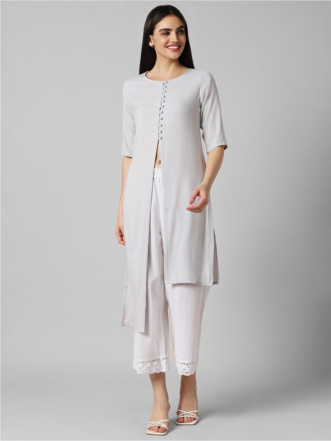

Pantaloons Round Neck Three-Quarter Sleeves Kurta, Grey