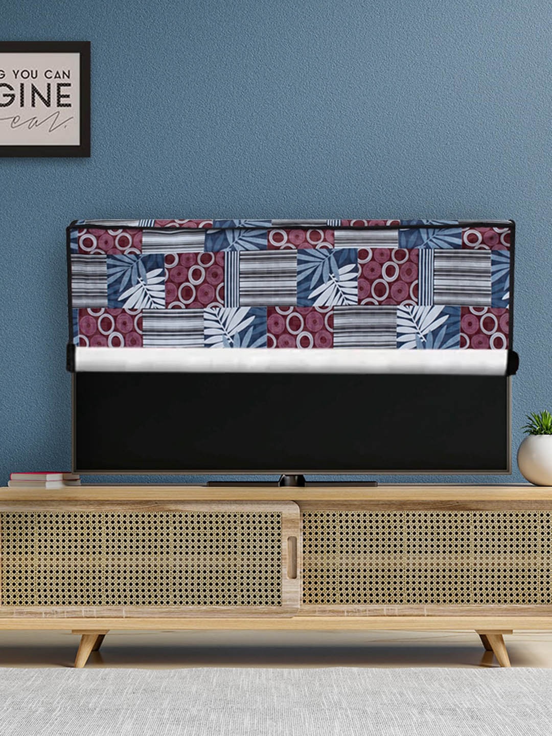 

DREAM CARE Transparent & Printed Flap 43 Inch Waterproof LED TV Protector, Blue