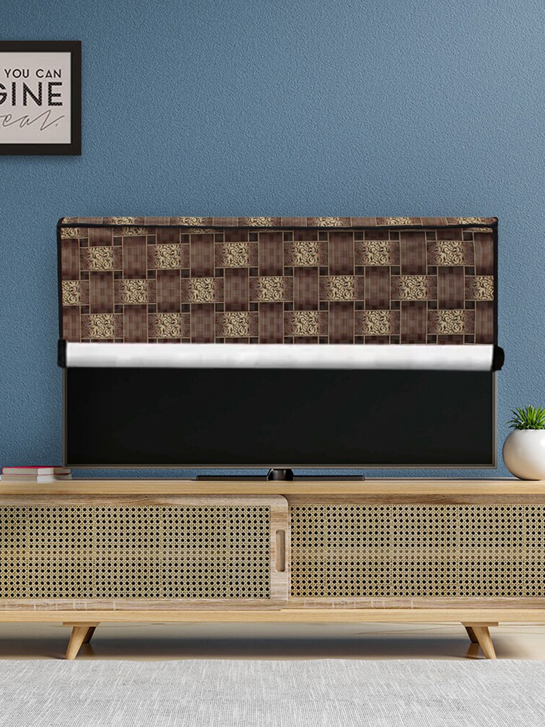 

DREAM CARE Brown & Beige Printed Waterproof 26 Inch LED TV Cover - 26 Inch