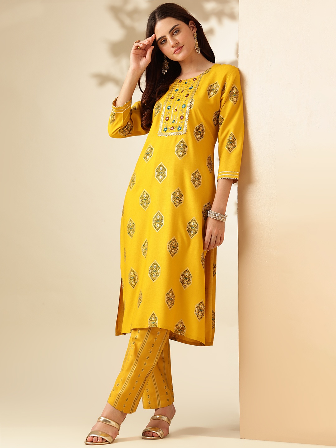 

Anouk Ethnic Motifs Printed Regular Thread Work Kurta With Trousers, Yellow