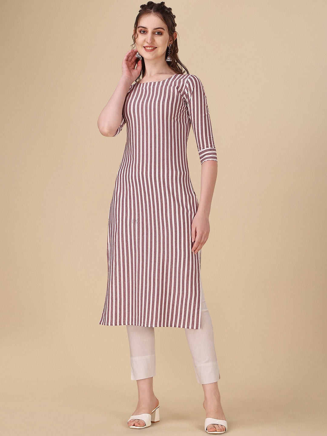

Wedani Striped Round Neck Cotton Straight Kurta, Maroon