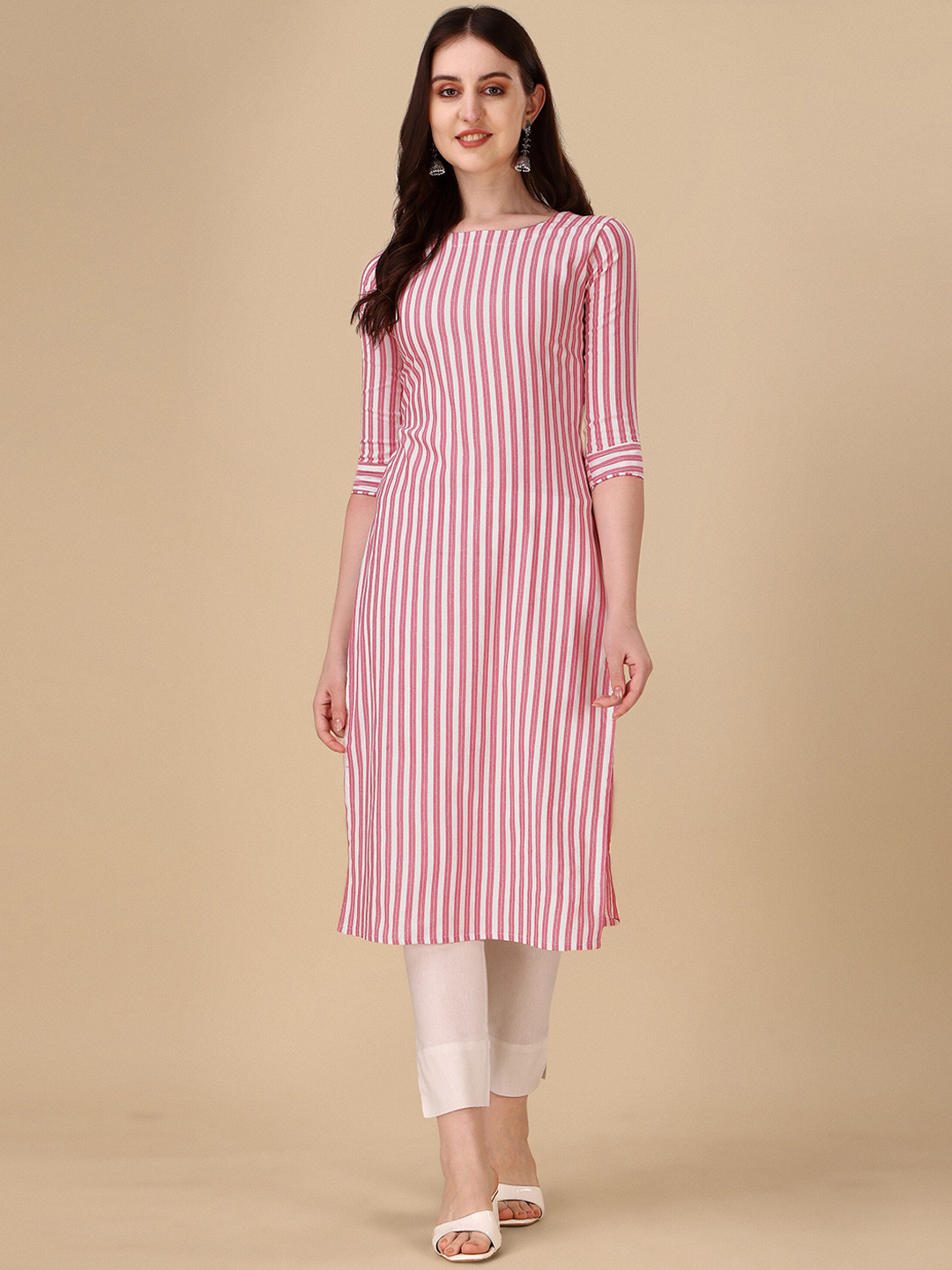 

Wedani Striped Round Neck Cotton Straight Kurta, Pink