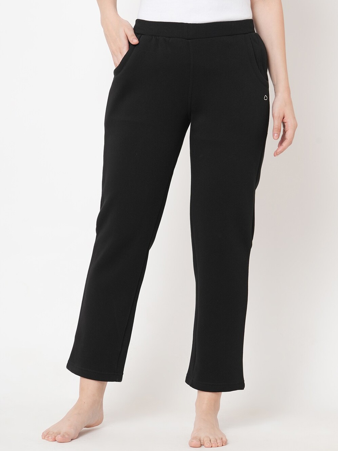 

Sweet Dreams Mid Rise Straight Leg Fleece Lounge Pant, Black