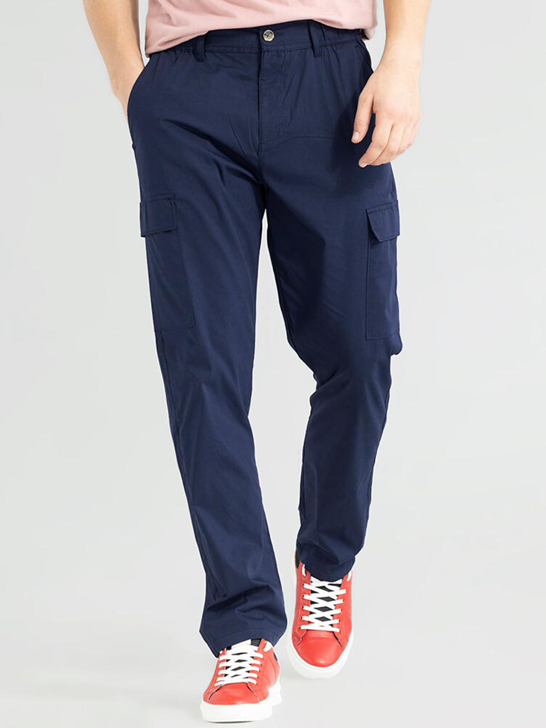 

Snitch Men Navy Blue Smart Straight Fit Pleated Cargos