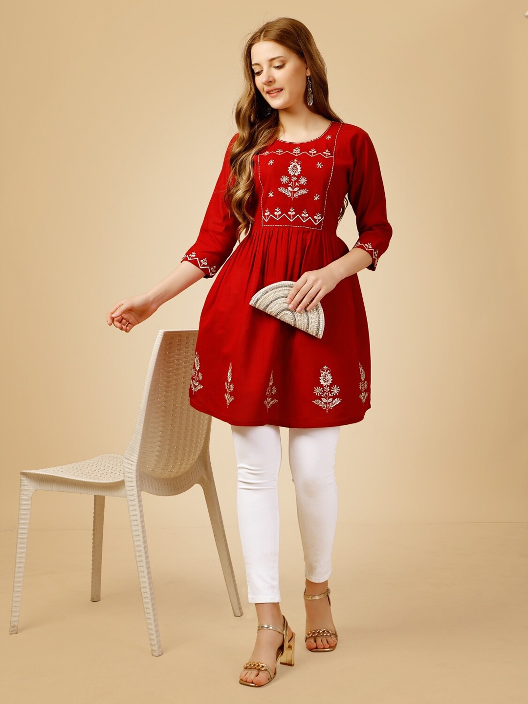 

Anouk Red Floral Embroidered Round Neck Thread Work A-Line Kurti