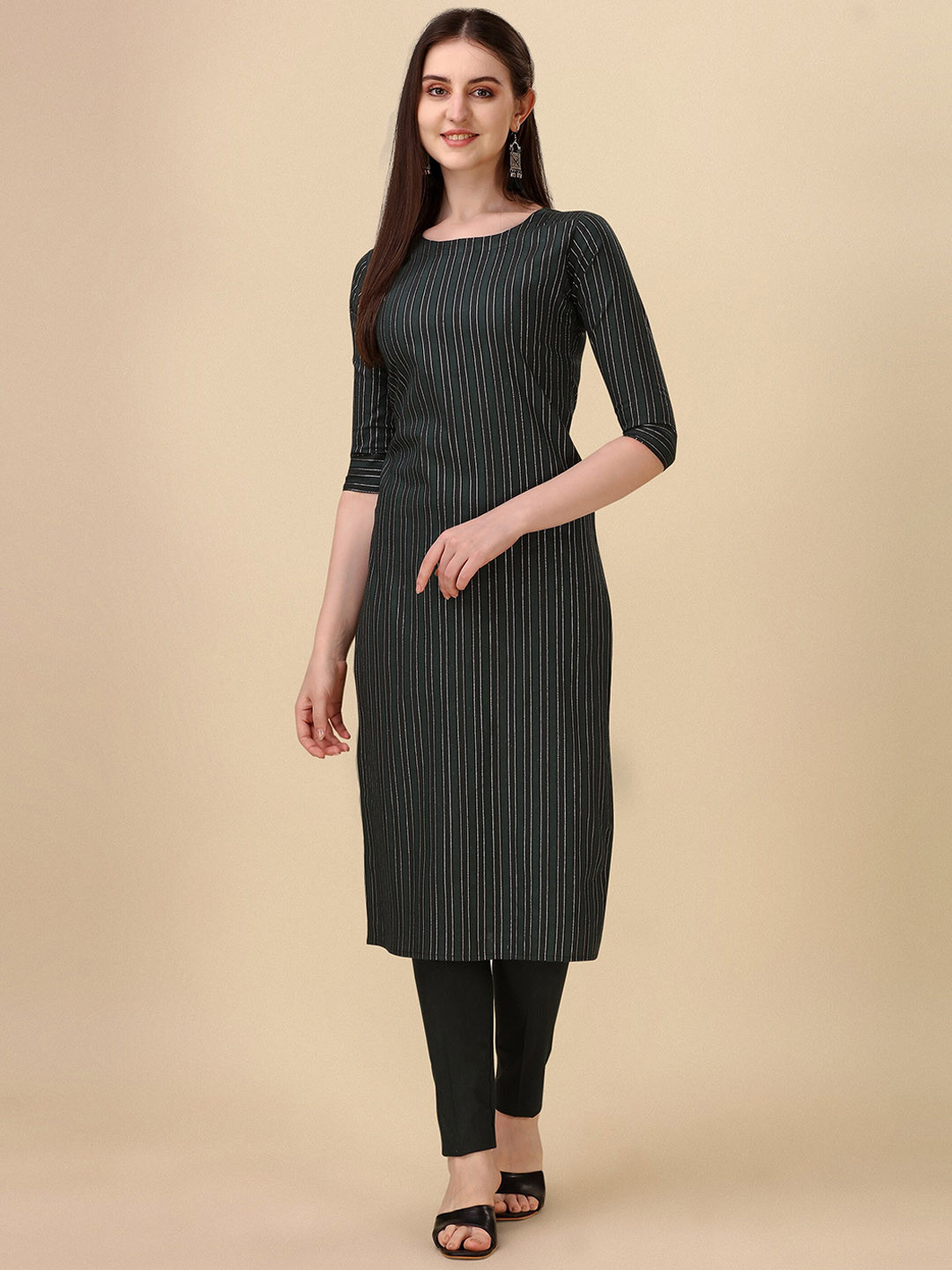 

Wedani Striped Round Neck Cotton Kurta, Green