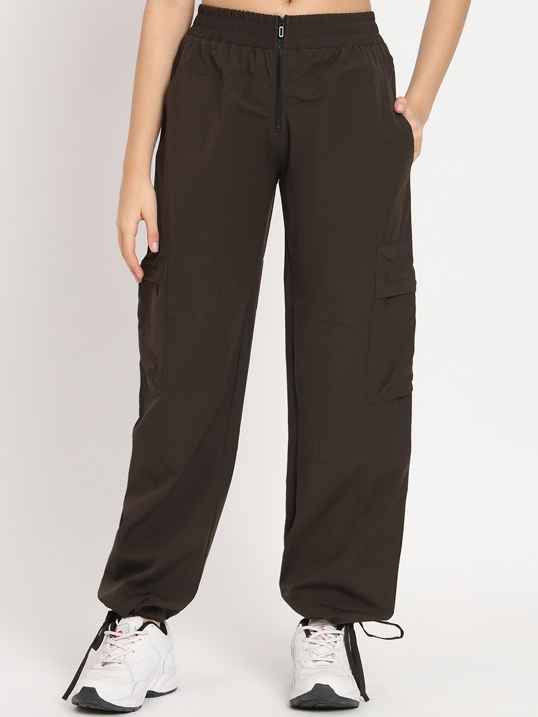 

VividArtsy Parachute Joggers, Olive