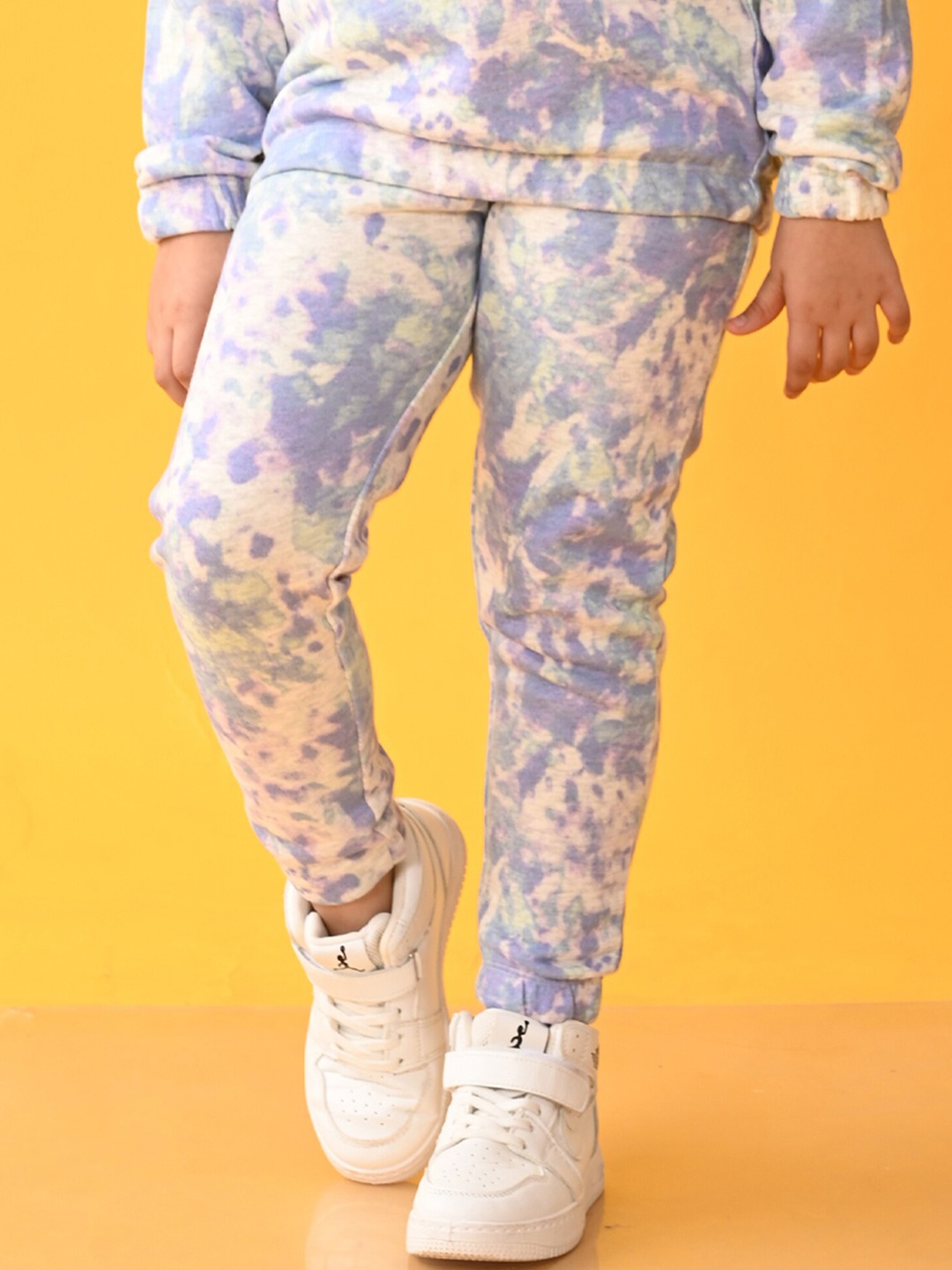 

Anthrilo Girls Tie and Dye Mid-Rise Joggers, Blue