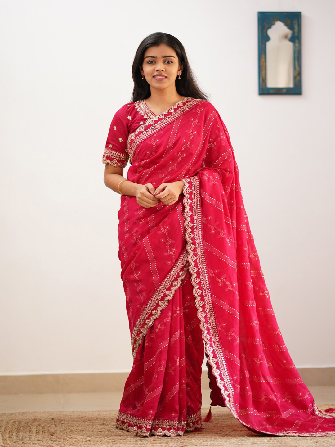 

ORUS Ethnic Motifs Embroidered Saree, Pink