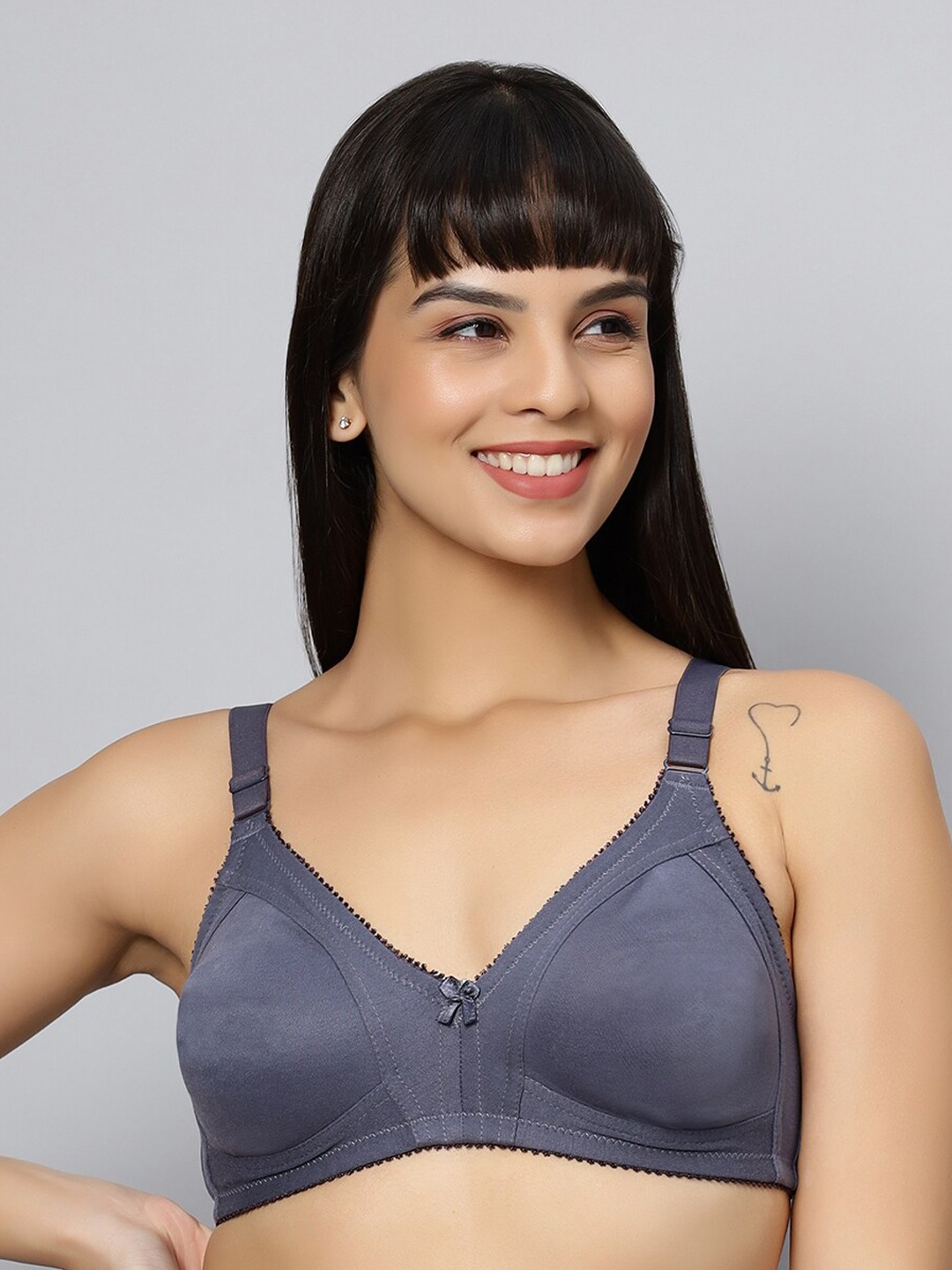 

Bluenixie Full Coverage Seamless Cotton T-shirt Bra With Anti Bacterial, Grey